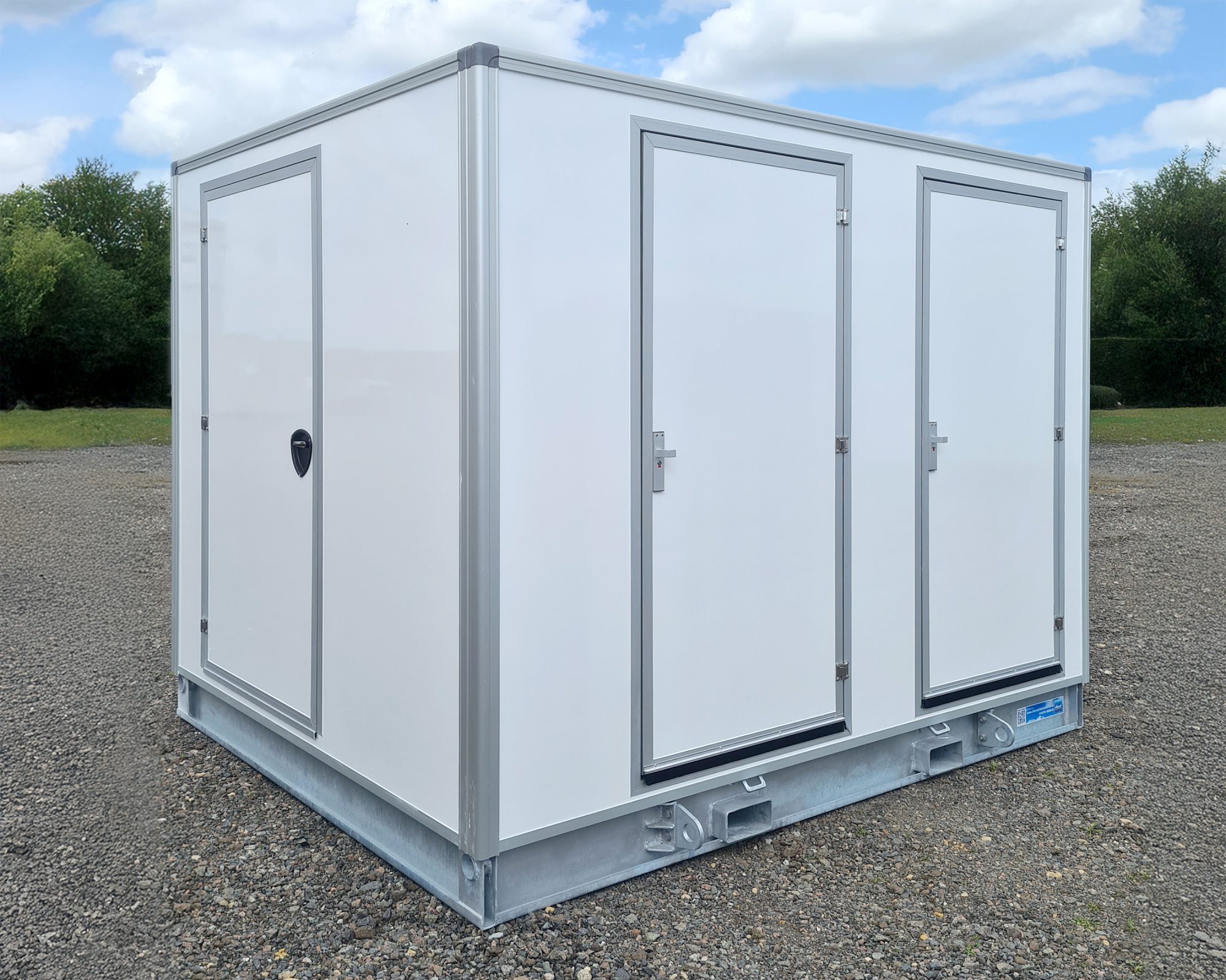 mobile shower block